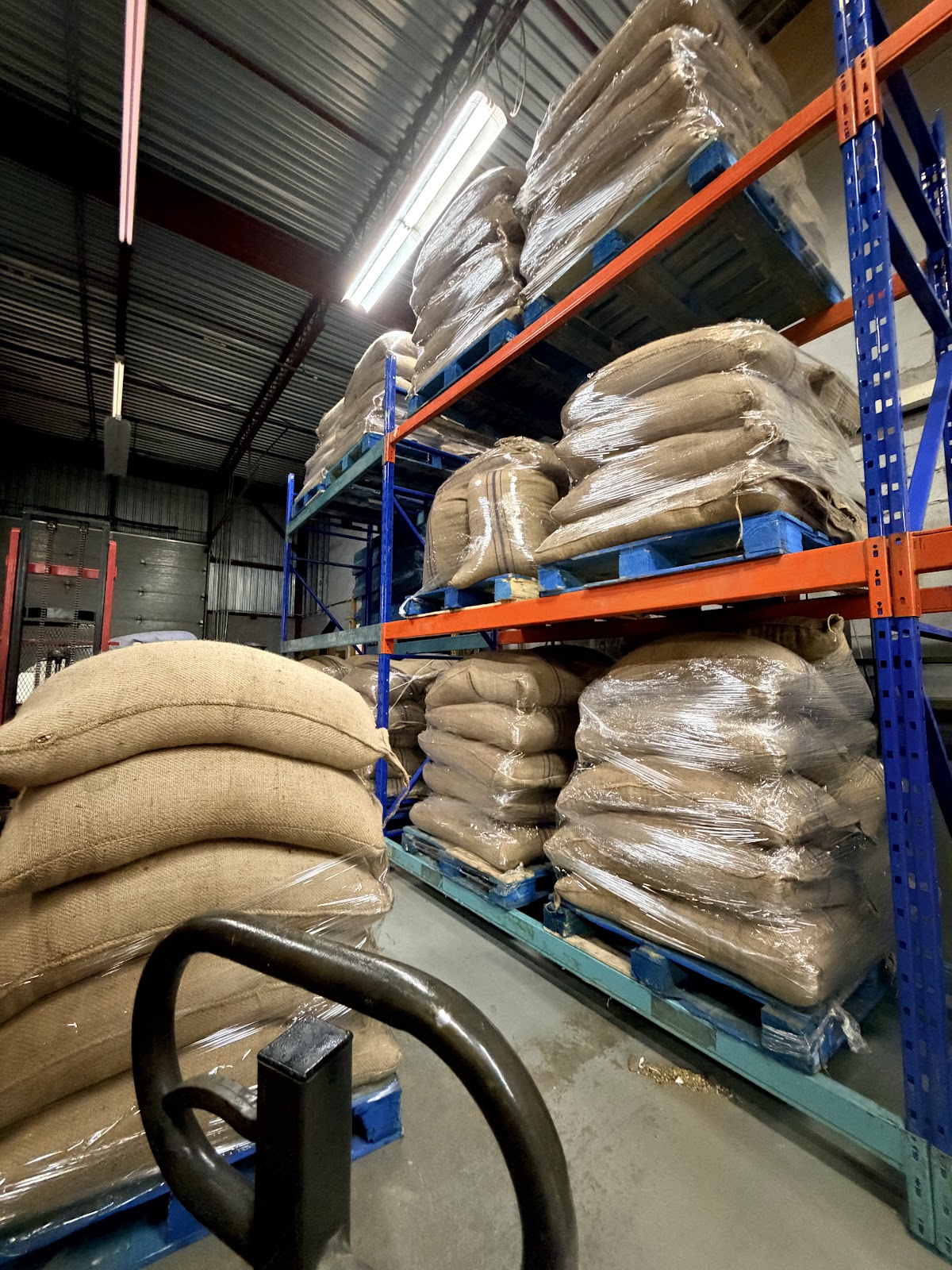 Macchiato prepare chez Nubia Cafe